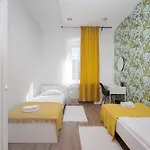 Hostel Royal Rooms*** *
