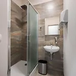 Hostel Royal Rooms*** *