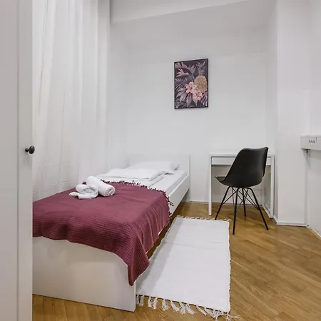 Royal Rooms*** * Любляна
