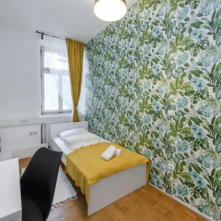 Hostel Royal Rooms*** Ljubljana